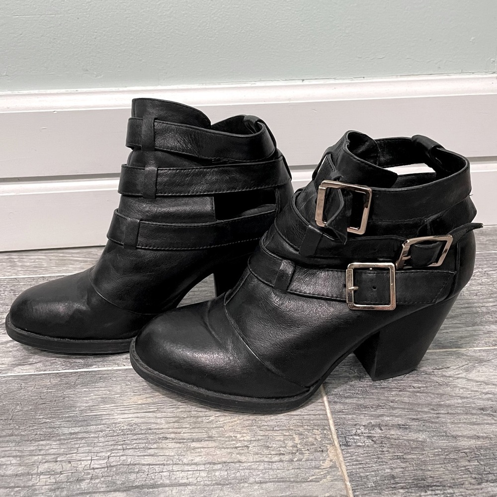 Steve Madden Booties
